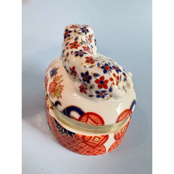 Andrea By Sadek Imari Style Dog Trinket Box 3 1/2" - Picture 2 of 6